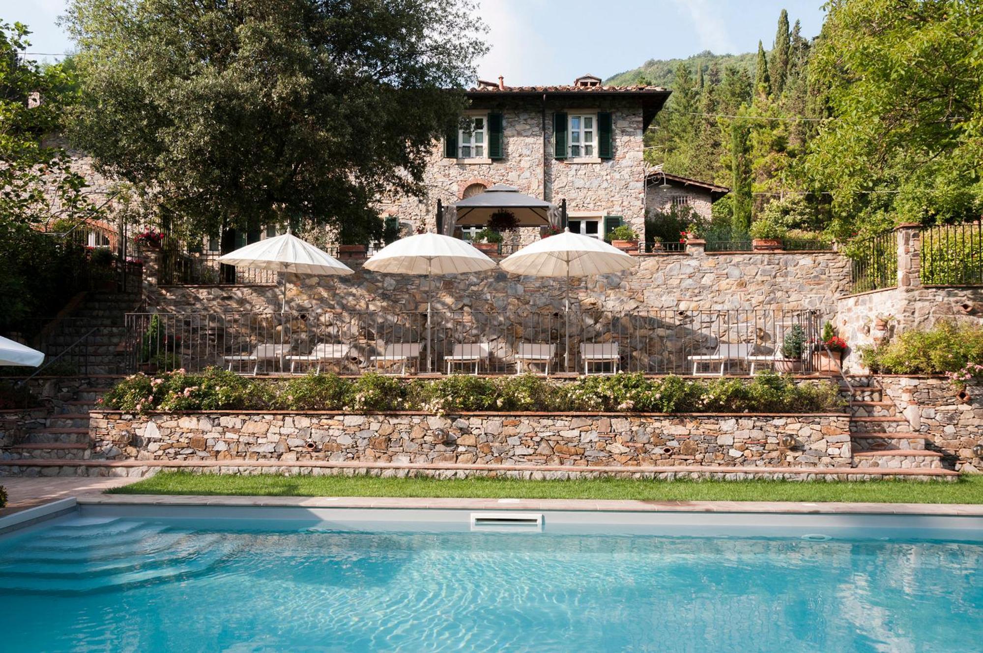 Couette-café Relais Victoria E 3*
